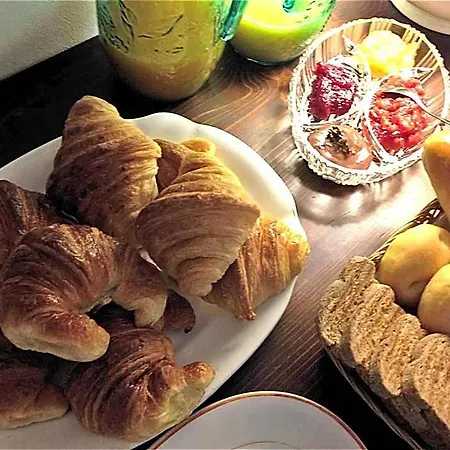 Crocetta Bed and breakfast 4*