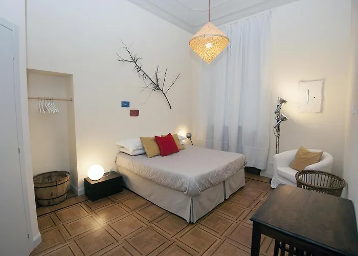 Crocetta Oda ve Kahvaltı 3*