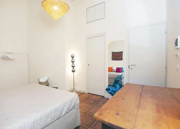 Crocetta Oda ve Kahvaltı 3*