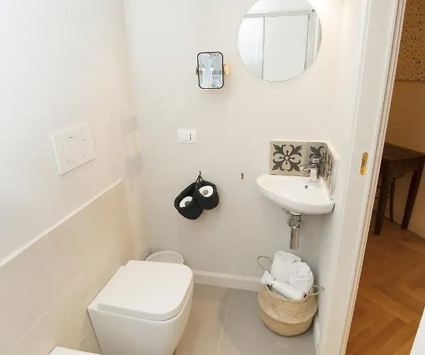 Oda ve Kahvaltı Crocetta 3*